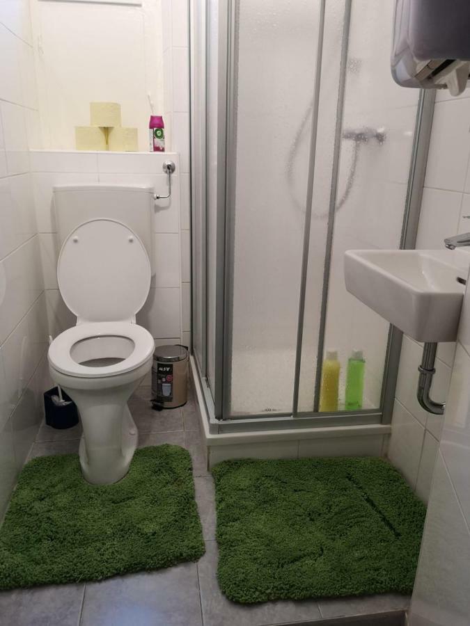 Lilian City Center Studio Грац Экстерьер фото